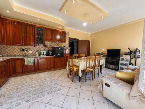 Quadrilocale in Via Enrico de Nicola, 1, Casalgrande
