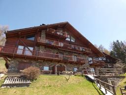 Appartamento su due piani in Champlas Seguin s.n.c, Cesana Torinese