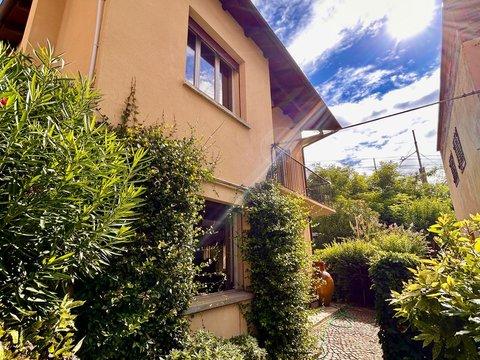 Casa indipendente in Via Giuseppe Massarenti, 252, San Vitale - Massarenti, Bologna