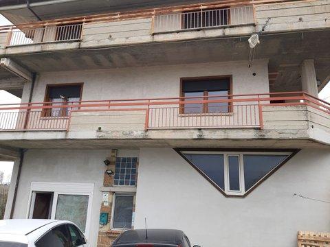 Casa indipendente in Via delle Selve, 39, Grottolella