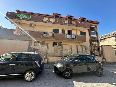Trilocale in Via delle Azalee, 15, Sant'Antimo