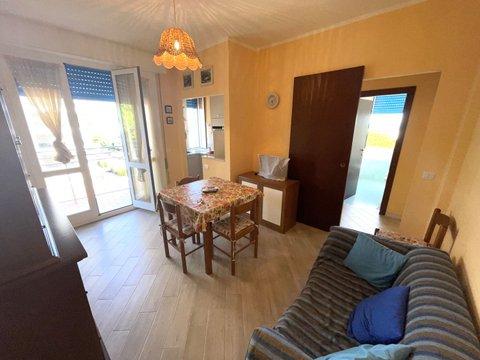 Trilocale in Viale Giovanni Pascoli, 48, Lido degli Estensi, Comacchio