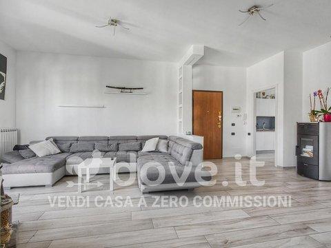 Trilocale in Via XX Settembre, 7, Guanzate
