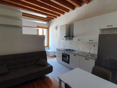 Monolocale a Lendinara
