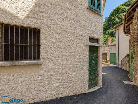 Casale/cascina in Via Pietro Giglio s.n.c, Dervio