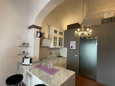 Trilocale in Via del Vergaio, 20, Centro Storico, Prato
