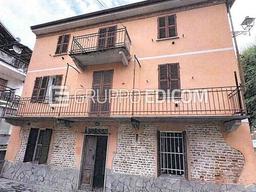 Appartamento in Via Roma, Castelletto Molina