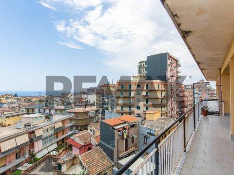 Quadrilocale in Via Vincenzo Bellini, 43, Centro Storico, Acireale
