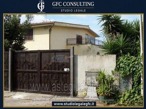 Appartamento in Via delle Ghiandaie, 21, Fossignano - Apriliana - Campoleone, Aprilia