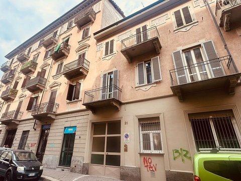 Bilocale in Via Guastalla, 21, Vanchiglia, Torino