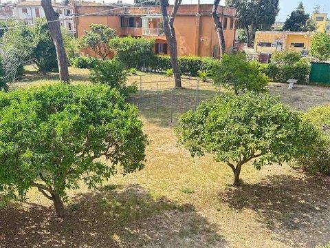 Villa in Via Emanuele Filibert Duca D'Aosta, 27, Sabaudia