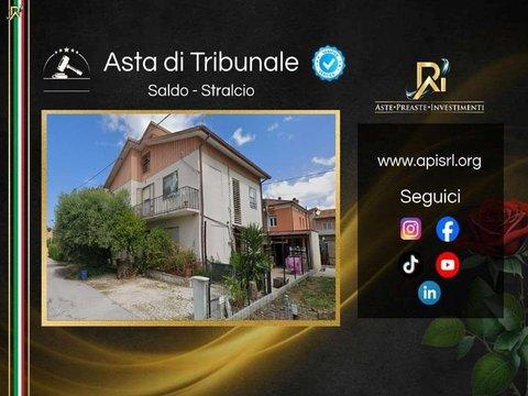 Appartamento in Via Alfredo Panzini, 18, Marotta, Mondolfo