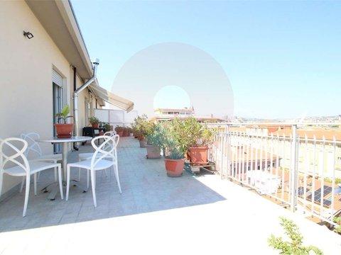Attico in Via dei Marrucini, 21, Portanuova, Pescara