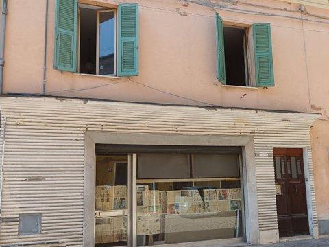 Appartamento su due piani in Corso G. Matteotti s.n.c, San Costanzo