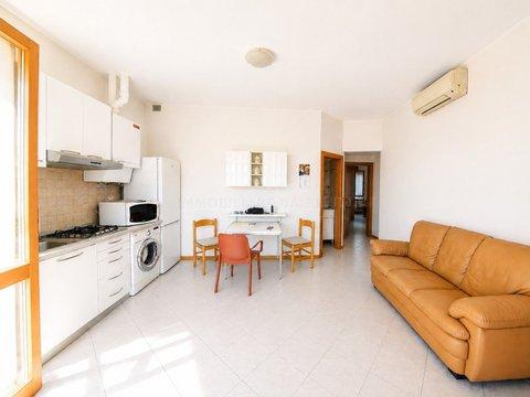 Trilocale in Via Gorizia, Saffi, Bologna