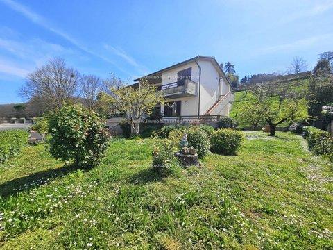 Villetta a schiera a Viale Fabiani - Via Fiorentina, Certaldo