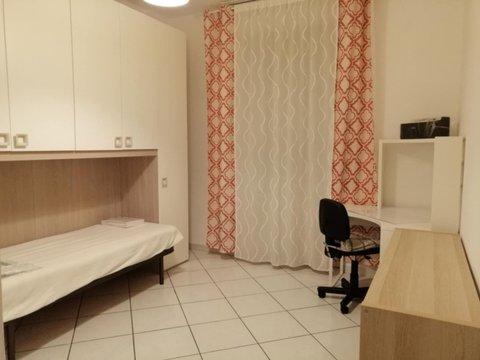 Camera in Via Quattro Strade, 20, Centro, Cologno Monzese