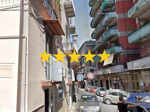 Trilocale in via Marco Rocco, Centro Città, Casoria