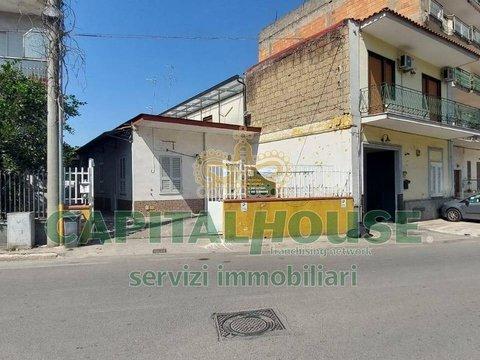 Casa indipendente in Via Nola, San Gennaro Vesuviano