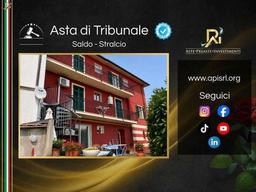 Trilocale in Via Villa, 1, Follo