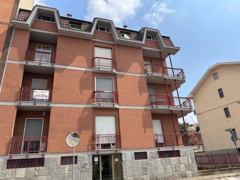 Bilocale in Via L. B. Alberti, 6, Carmagnola