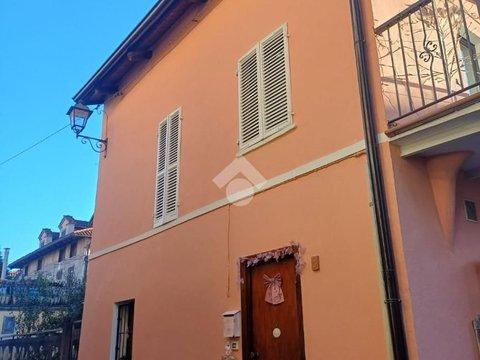 Casale/cascina in Via G. Dovis, 8, Gassino Torinese