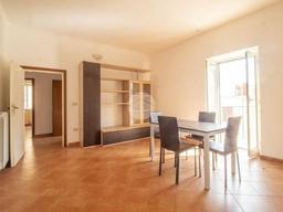 Trilocale in Via Genova, 12, Palombara Sabina