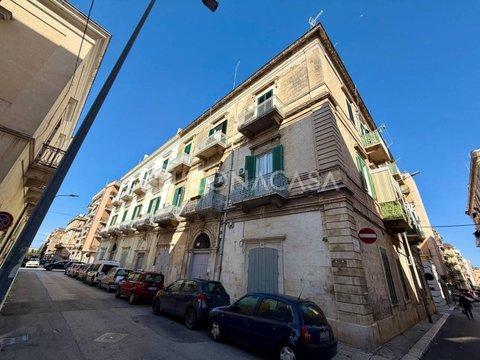 Trilocale in Via Alcide de Gasperi, s.n.c, San Pietro - San Lorenzo, Bisceglie