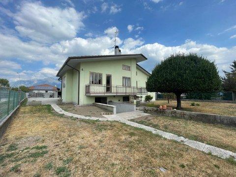Villa in Via Pineta, 7, Osoppo