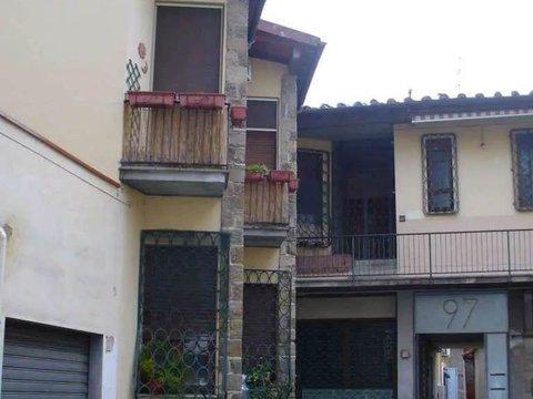 Bilocale in Via Aretina, 79 /a, Colombo - Bellariva, Firenze