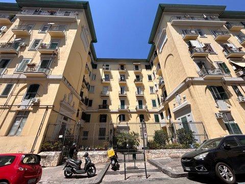Bilocale in via Francesco Fracanzano, 20, Vomero, Napoli