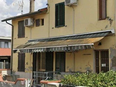 Appartamento a Ponticelli, Santa Maria a Monte