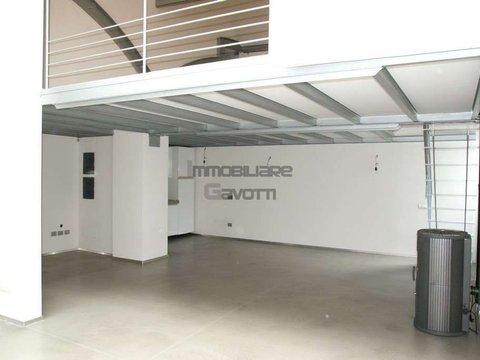 Appartamento su due piani in Via Roma s.n.c, Alzano Lombardo