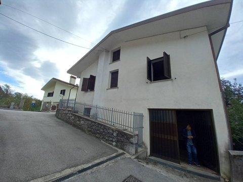 Villa in Via Muris, 31, Forgaria nel Friuli