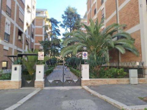 Trilocale in Via Genazzano s.n.c, Collatino, Roma