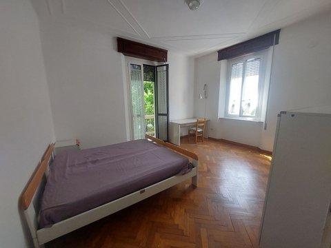 Quadrilocale in Via Amato Furlotti, 8, Centro, Parma