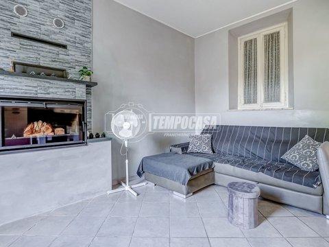 Casa indipendente in Via Sant'Anna, Sesto Calende