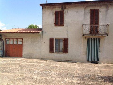 Casa indipendente in Via IV Novembre, 4, Sospiro
