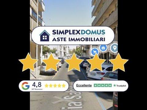 Trilocale in Via Sabatino Lopez, Fabbricotti, Livorno