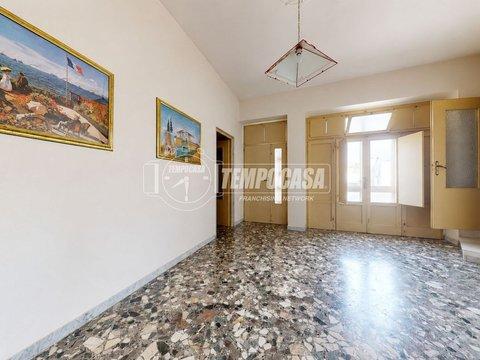 Casa indipendente in Via Rutigliano, Casamassima
