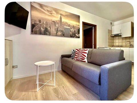 Monolocale in Via dei Muredei, 33, San Giuseppe - San Pio X, Trento