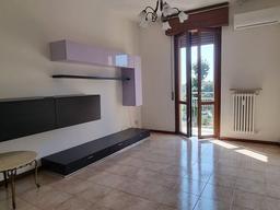 Trilocale in venti settembre s.n.c, Centro Storico, Mortara