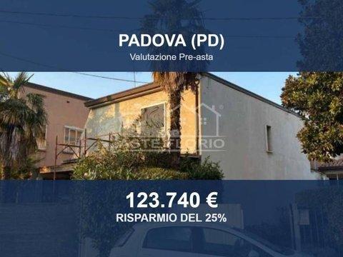 Villa in Via Orlando Galante, 3, San Lazzaro, Padova