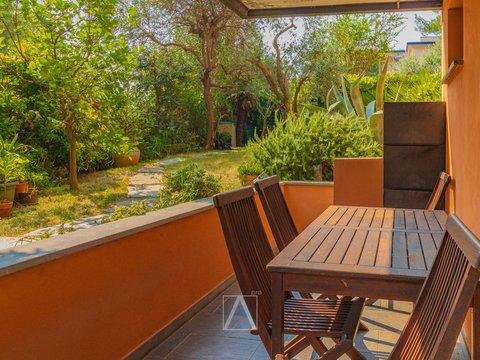 Bilocale in Via della Pineta, 95, Zona Pineta, Arenzano