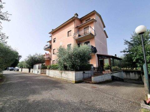 Trilocale a Montecchio - San Lorenzo, Cortona