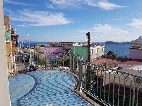 Quadrilocale in Corso Filomarino, 30, Monte di Procida