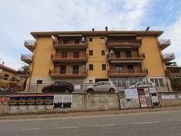 Bilocale in Via Cuneo, 32, Folignano