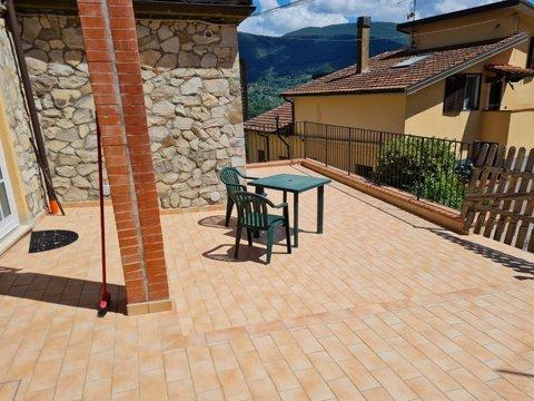 Bilocale in Via di Rilaio, 25, Vaiano