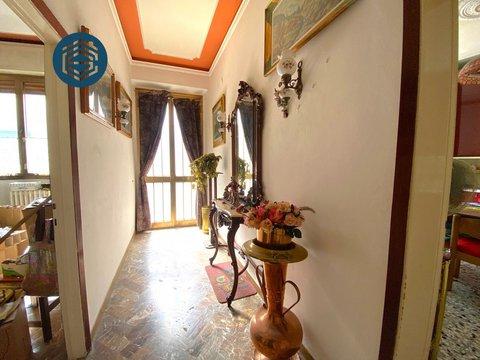 Casa indipendente in Via Fausto Sestini, Centro, Campi Bisenzio
