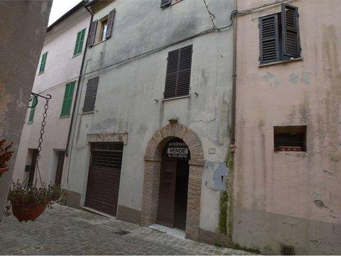Appartamento a Poggio San Marcello